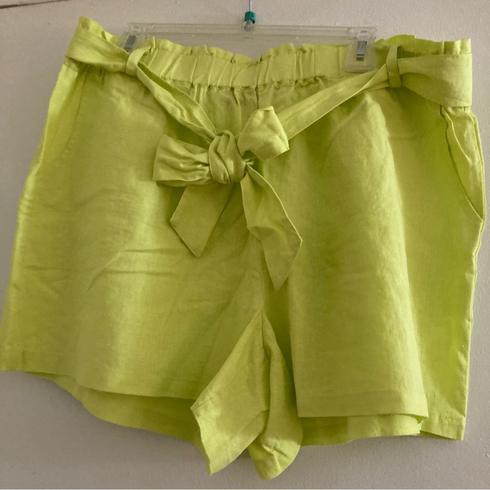 New York & Company Linen Short